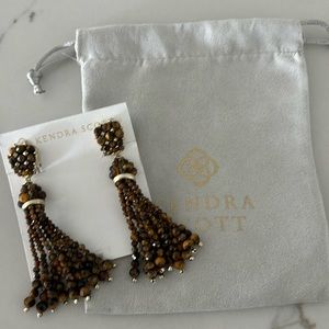 NWT Kendra Scott Cecily Stones Beads Fringe Drop Clip On Earrings Tiger’s Eye